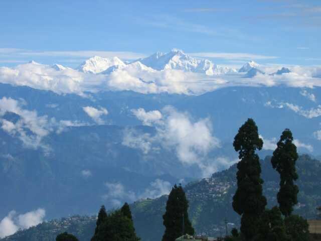 Broadway Hotell Darjeeling  Exteriör bild